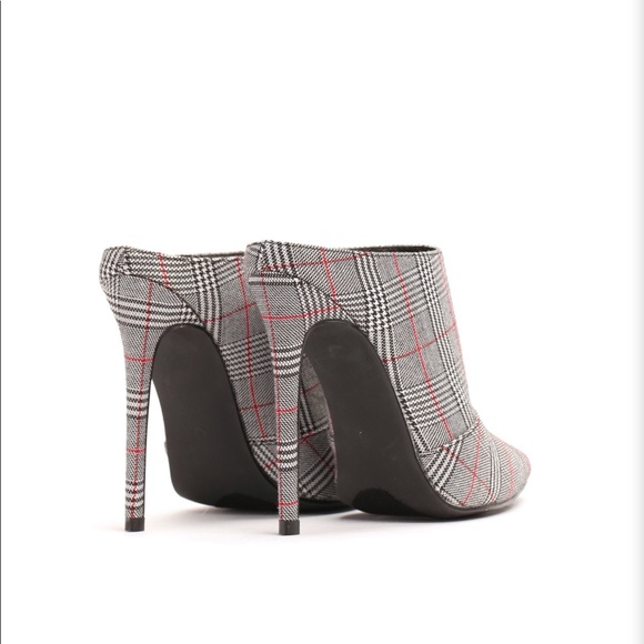 Fashion Nova Give Me The Sass Mule Pump! - Picture 6 of 7